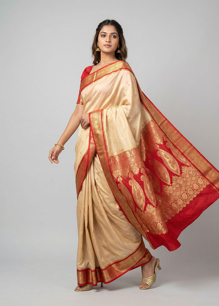 Cream Kanjivaram Silk Saree With Blouse Piece