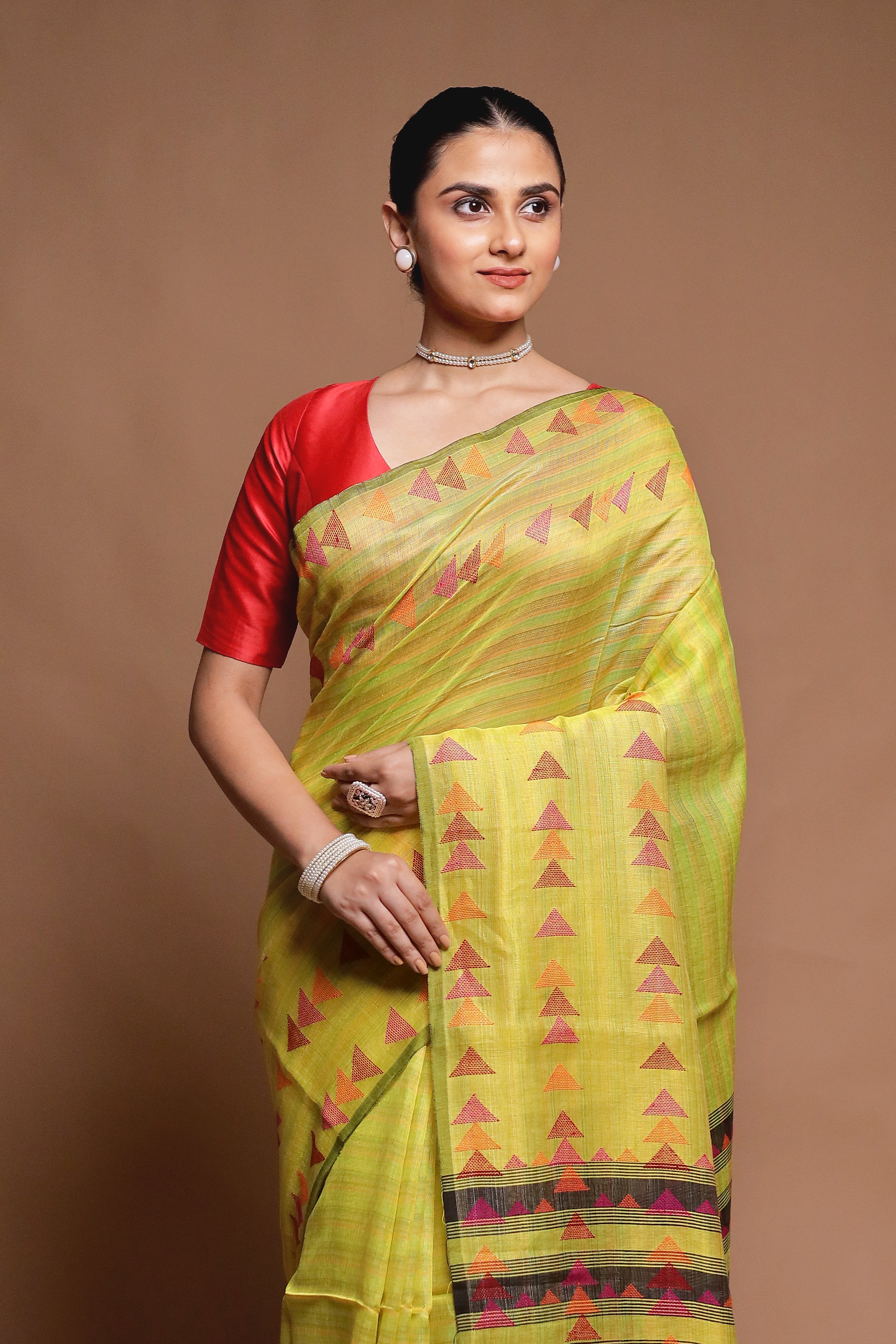 Green Handloom Matka Pure Silk Saree With Blouse Piece