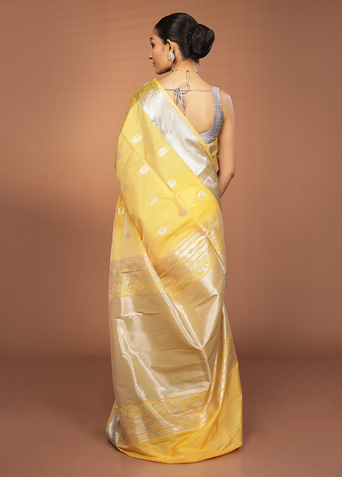 Yellow Kanjivaram Silk Saree With Blouse Piece