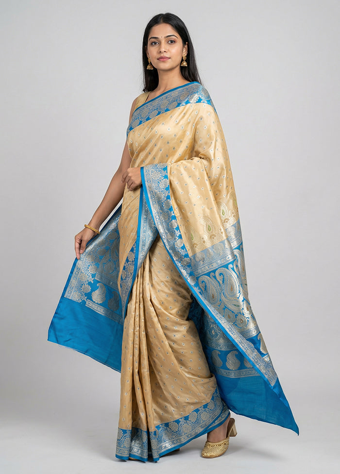 Cream Handloom Banarasi Pure Silk Saree With Blouse Piece