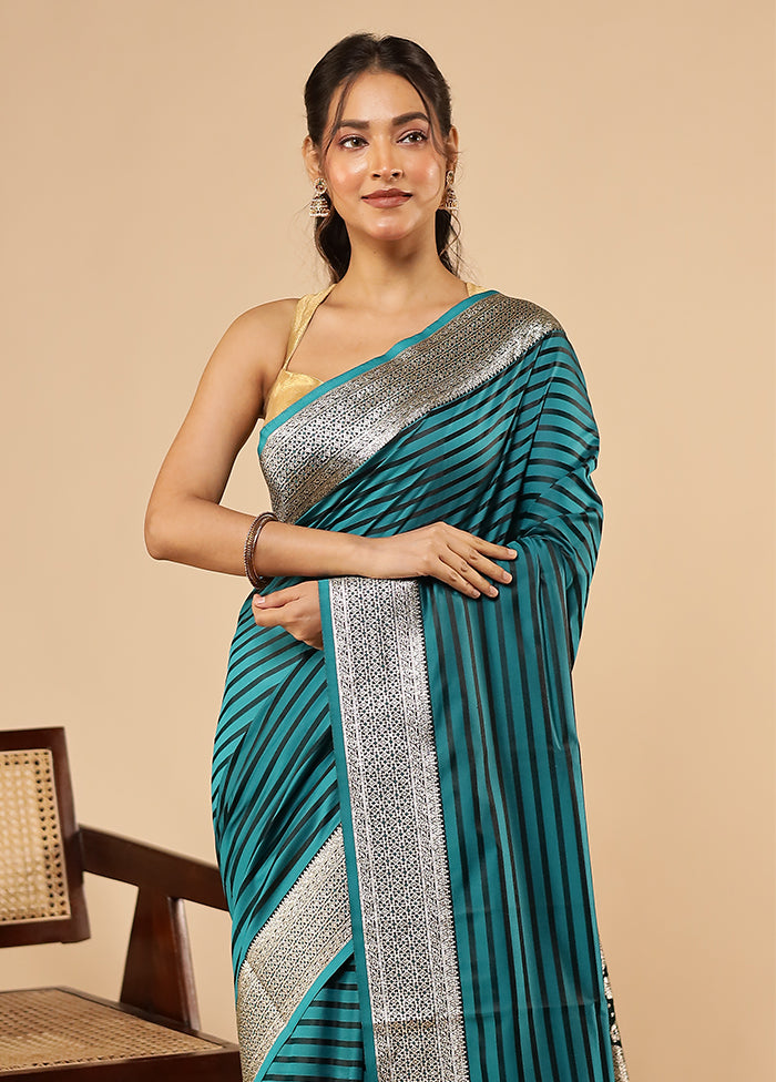 Green Dupion Silk Saree With Blouse Piece