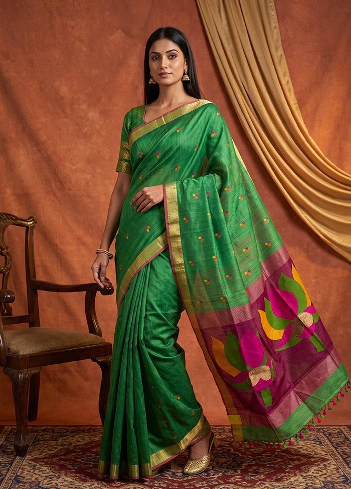 Multicolor Matka Silk Saree With Blouse Piece