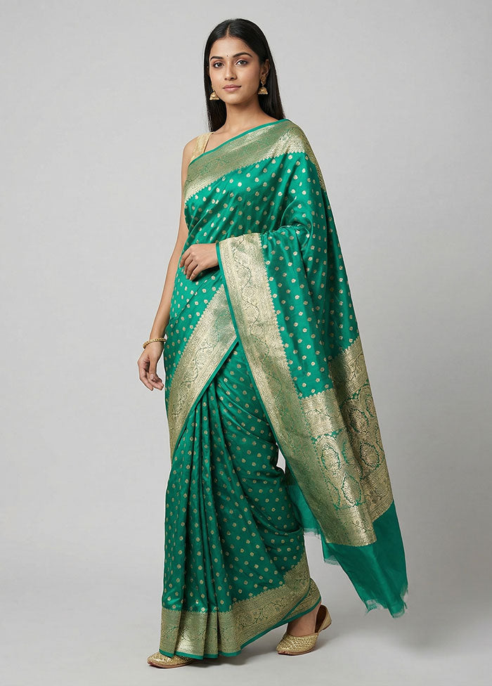 Green Handloom Banarasi Pure Silk Saree With Blouse Piece