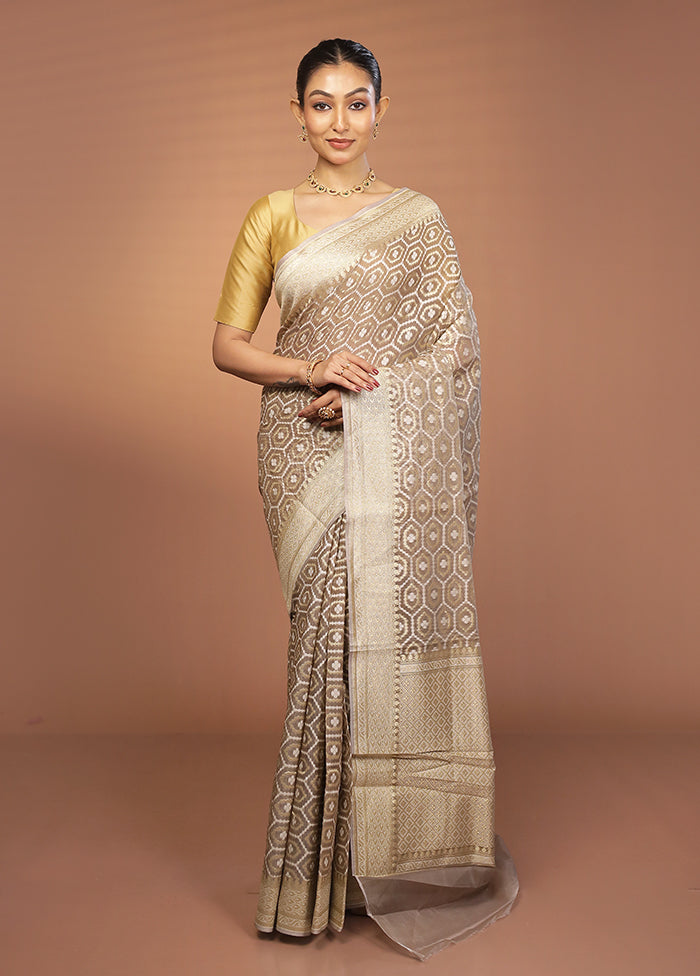 Grey Pure Cotton Saree With Blouse Piece
