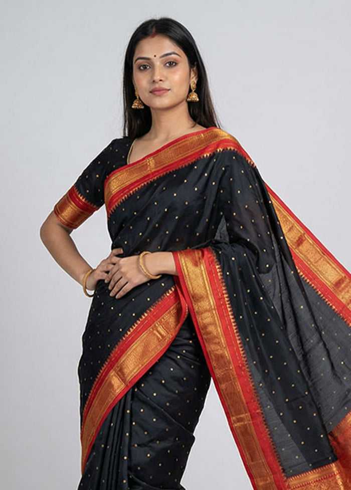 Black Kanjivaram Silk Saree With Blouse Piece