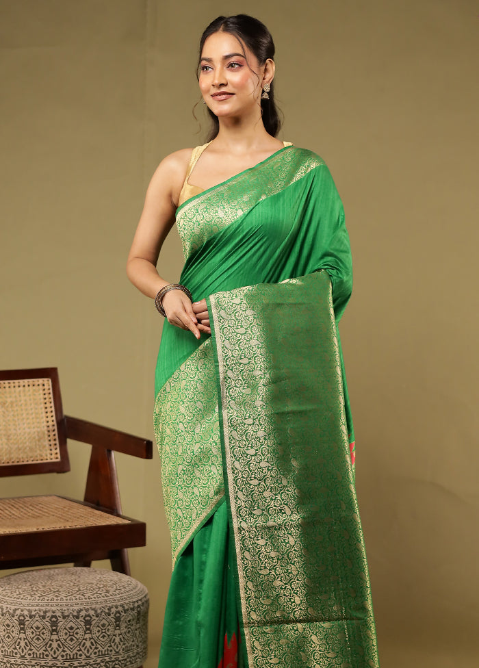 Green Dupion Silk Saree With Blouse Piece