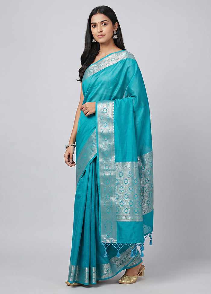 Blue Cotton Saree With Blouse Piece