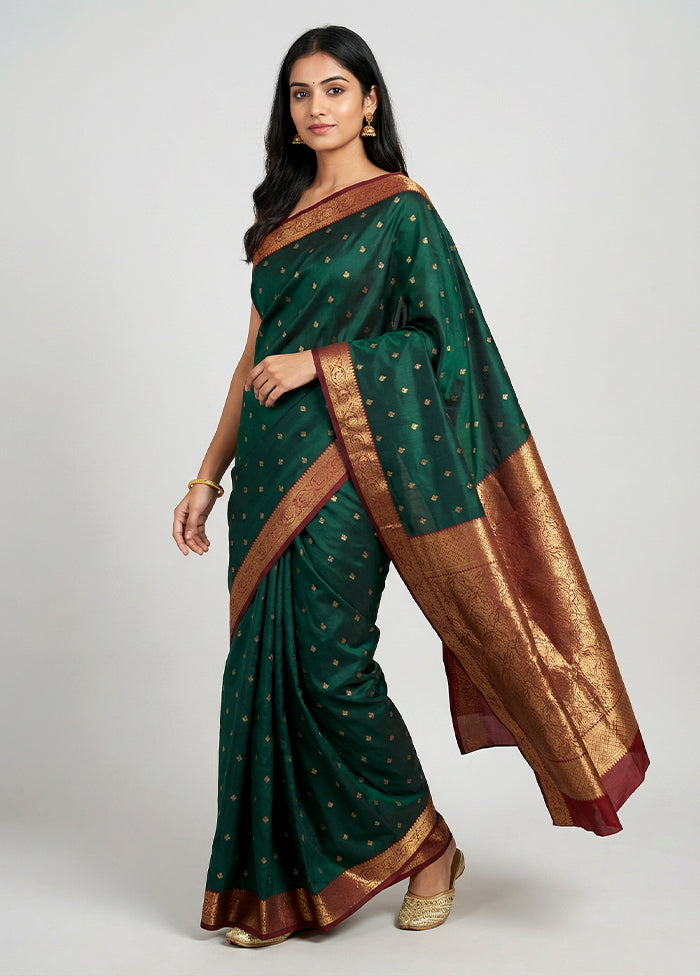 Green Kanjivaram Silk Saree With Blouse Piece