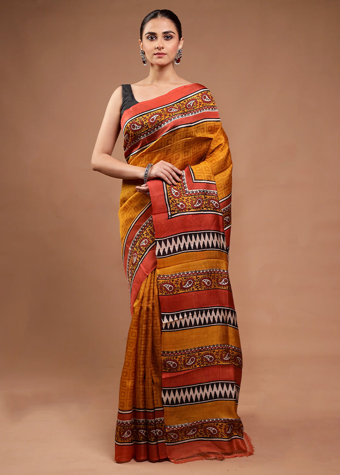 Yellow Printed Silk Saree Without Blouse Piece