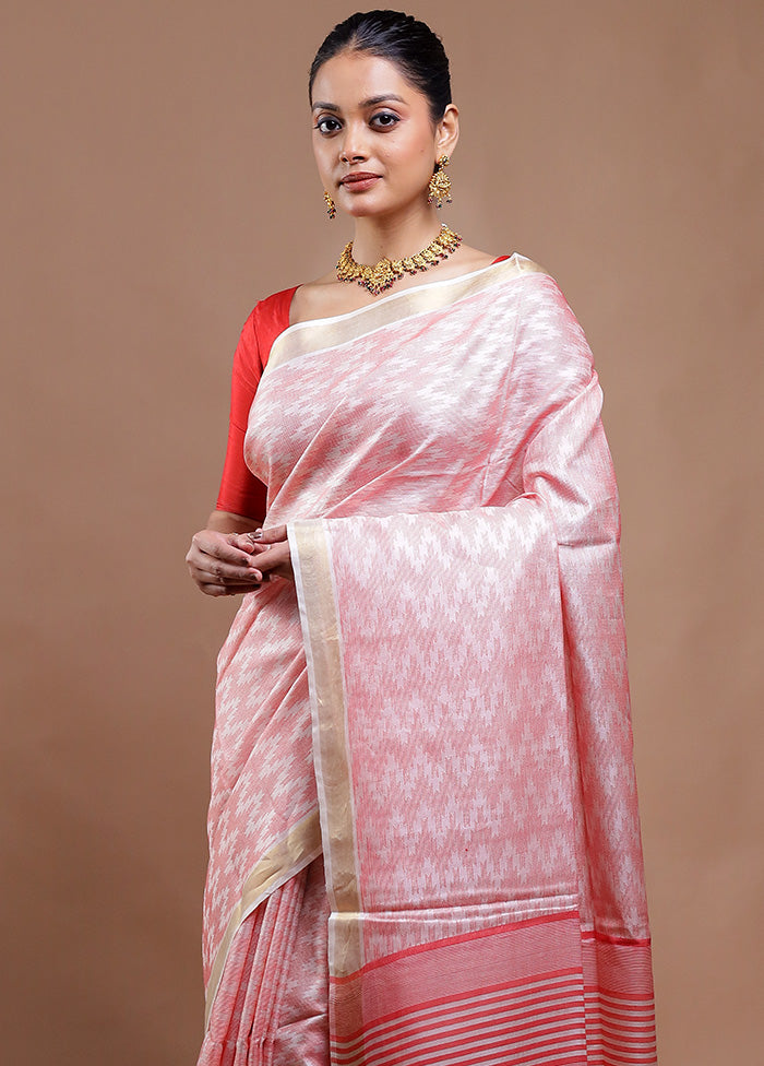 Cream Tussar Silk Saree With Blouse Piece