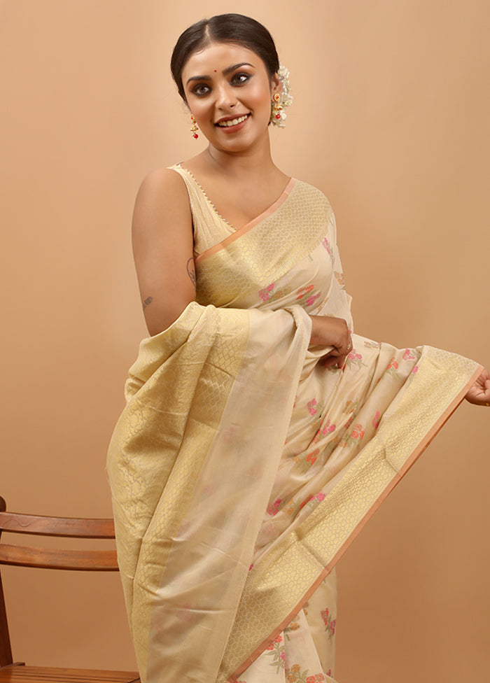 Cream Cotton Saree With Blouse Piece
