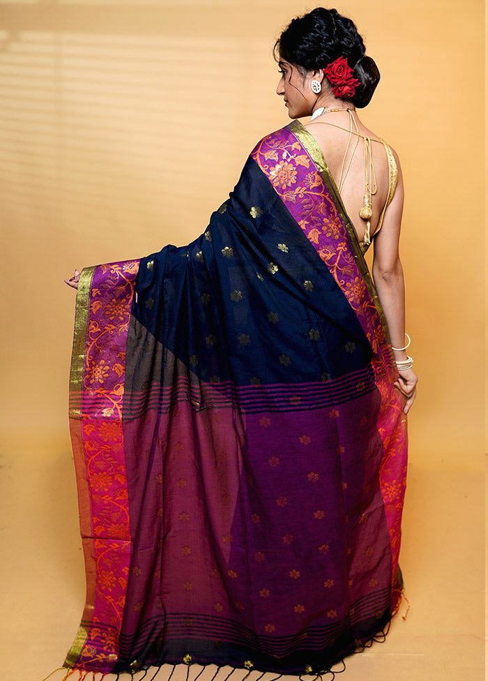 Blue Cotton Saree With Blouse Piece