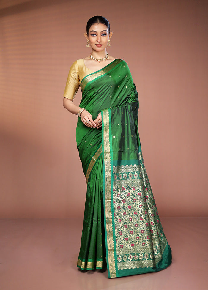Green Kanjivaram Silk Saree With Blouse Piece