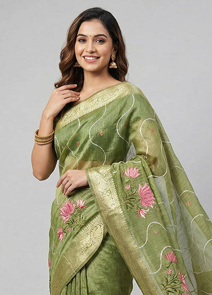Green Cotton Saree With Blouse Piece