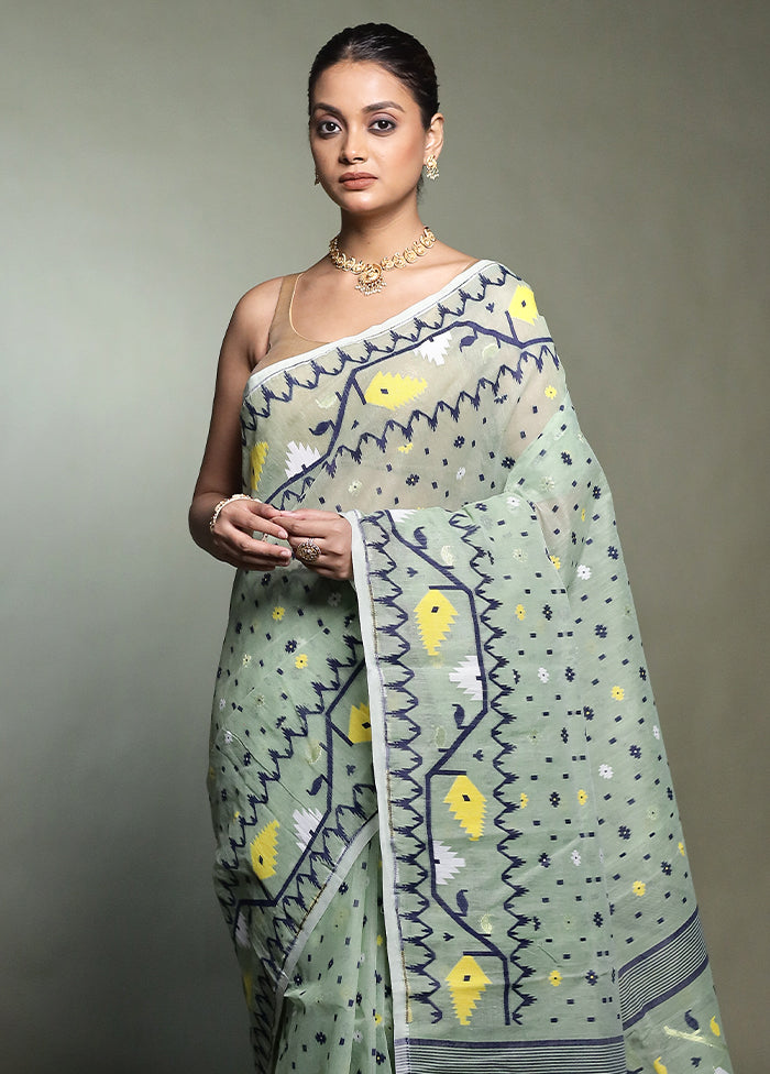 Green Tant Jamdani Saree Without Blouse Piece