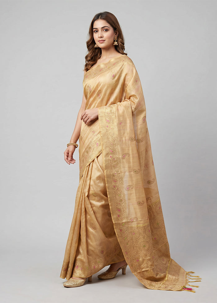 Cream Tussar Silk Saree With Blouse Piece