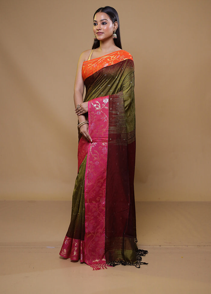 Green Cotton Saree With Blouse Piece