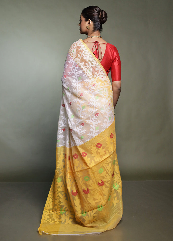 Yellow Cotton Saree With Blouse Piece