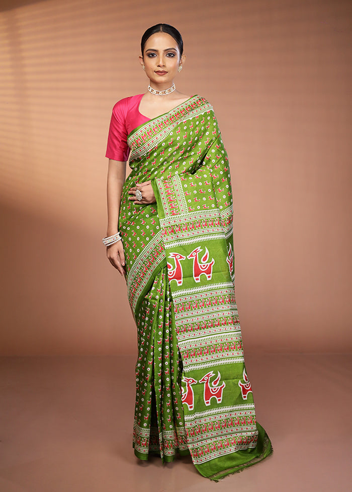 Green Printed Silk Saree Without Blouse Piece