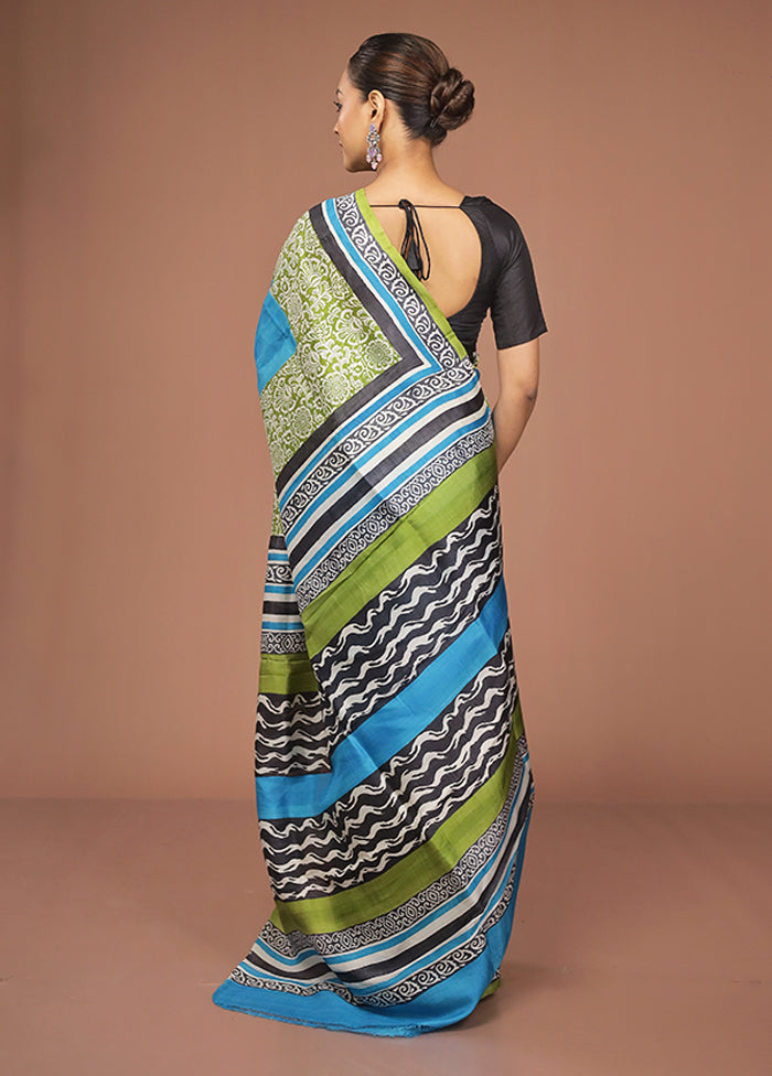 Blue Printed Silk Saree Without Blouse Piece