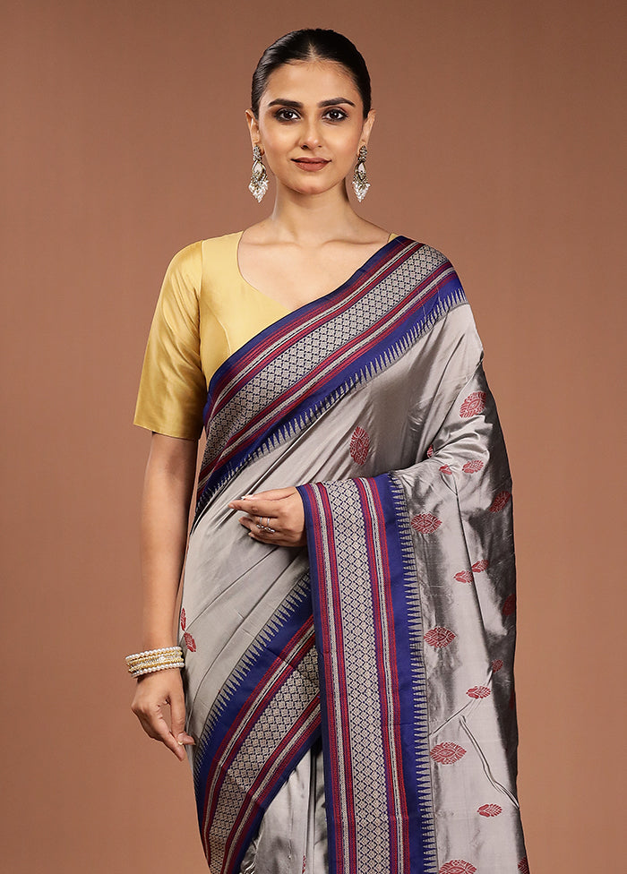 Grey Kanjivaram Silk Saree With Blouse Piece