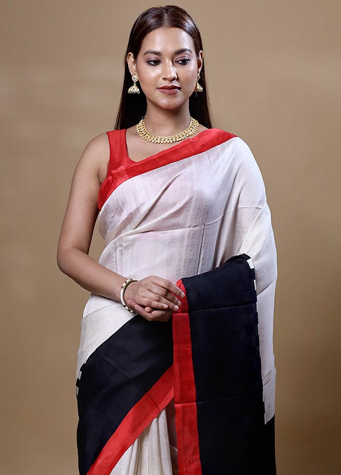 Grey Printed Silk Saree With Blouse Piece