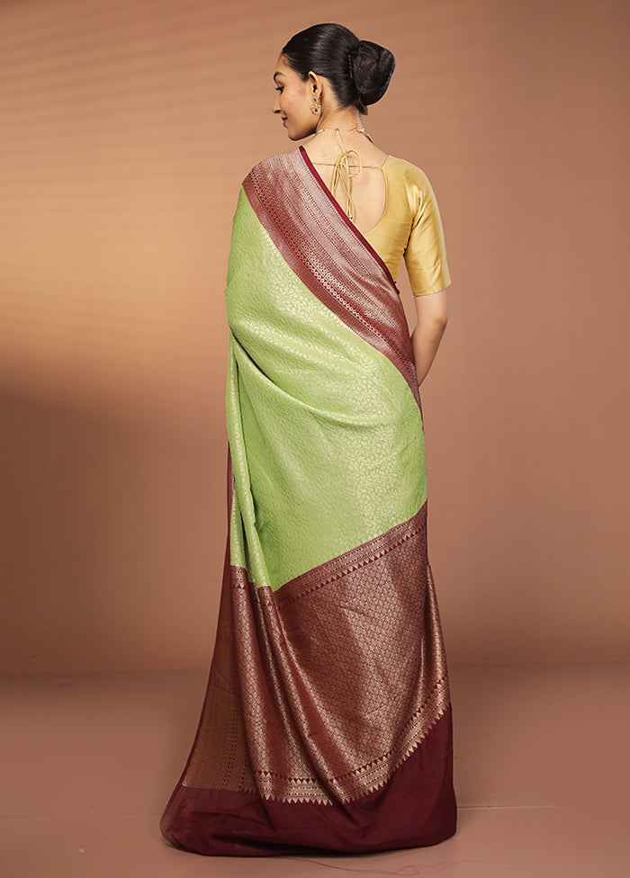 Green Georgette Saree With Blouse Piece