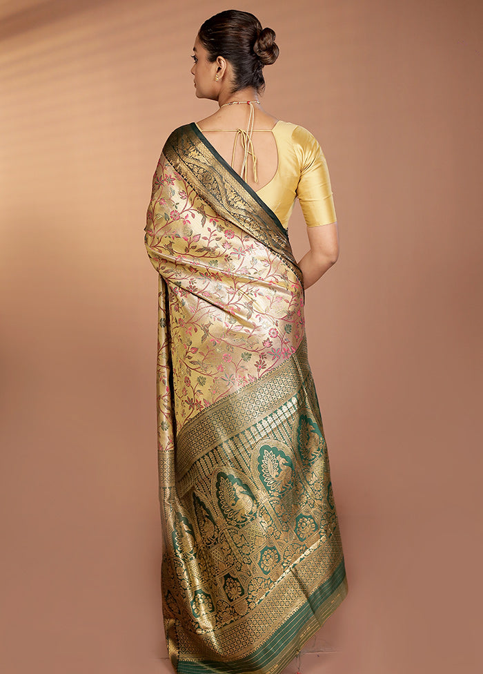Gold Kanjivaram Silk Saree With Blouse Piece