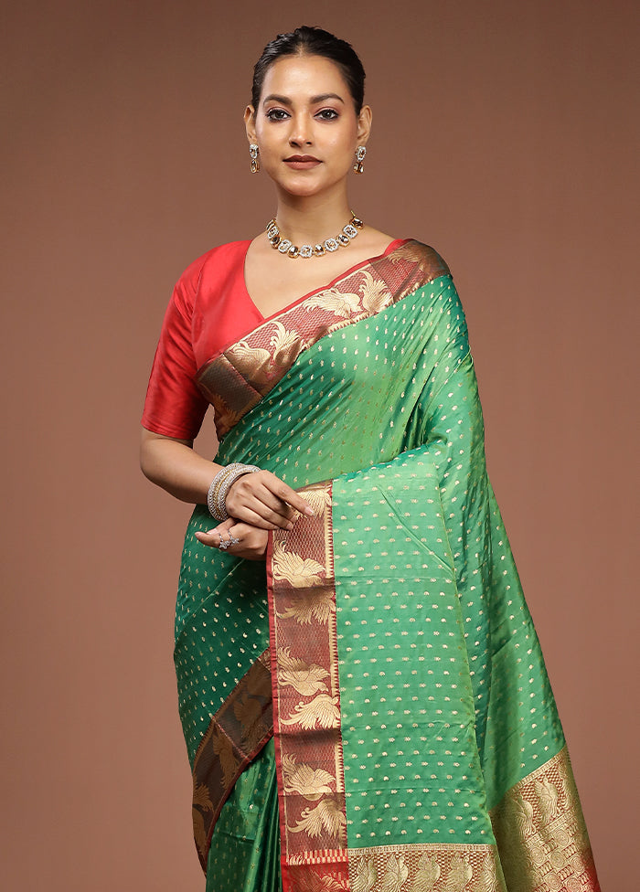 Green Handloom Kanjivaram Pure Silk Saree With Blouse Piece
