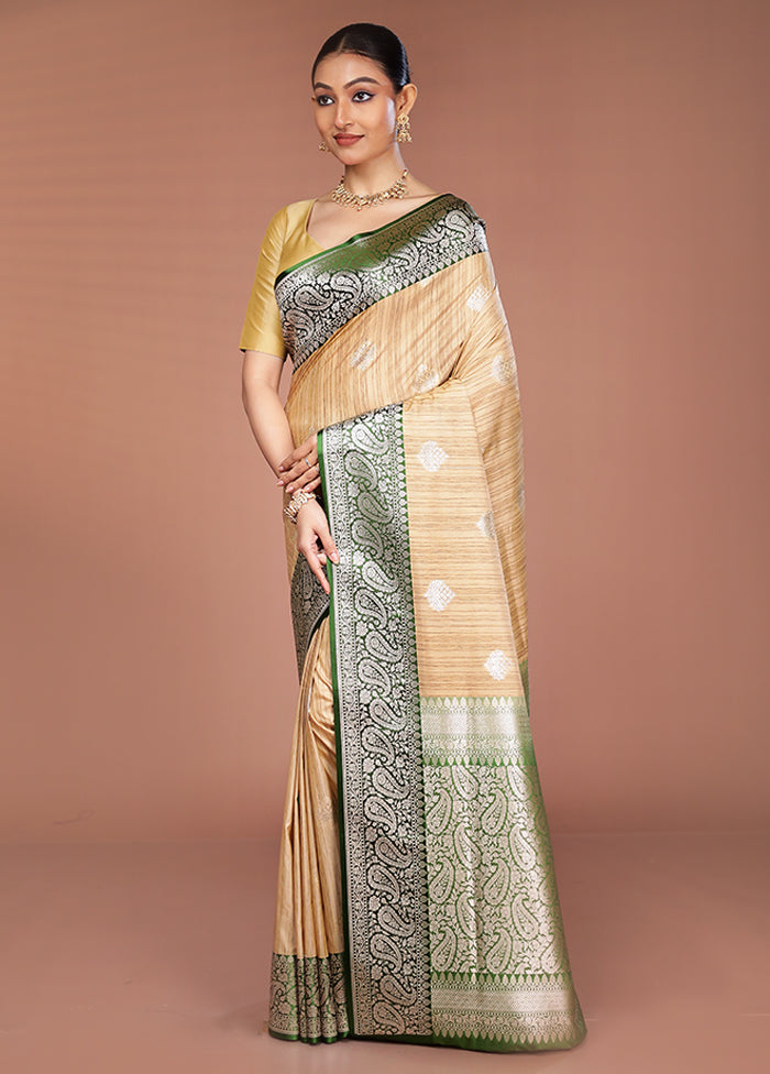 Cream Tussar Silk Saree With Blouse Piece