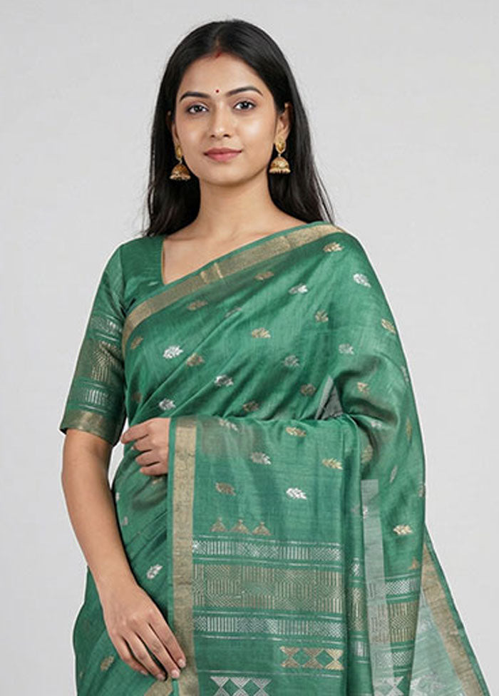 Green Handloom Tussar Pure Silk Saree With Blouse Piece
