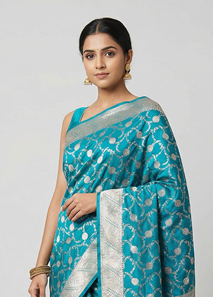 Blue Banarasi Silk Saree With Blouse Piece