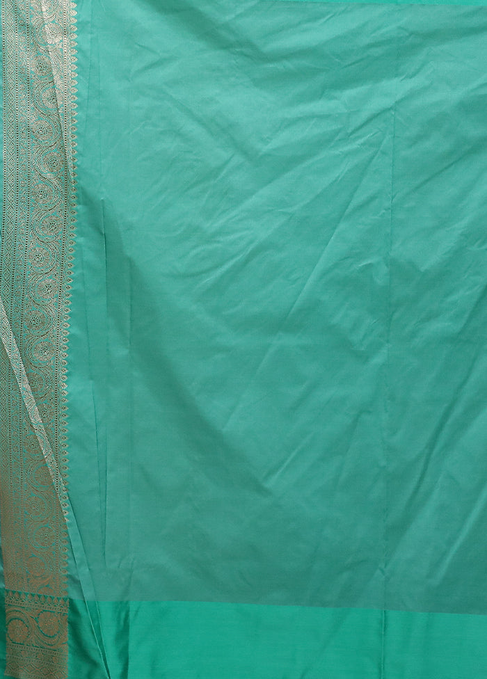 Green Tissue Silk Saree With Blouse Piece