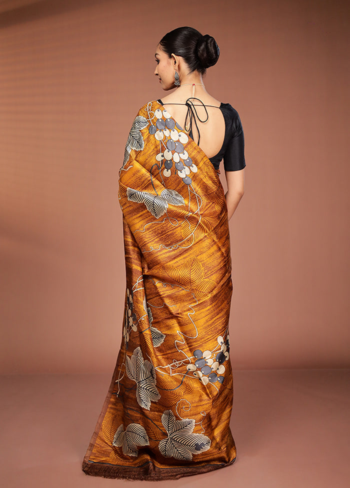 Yellow Printed Silk Saree Without Blouse Piece
