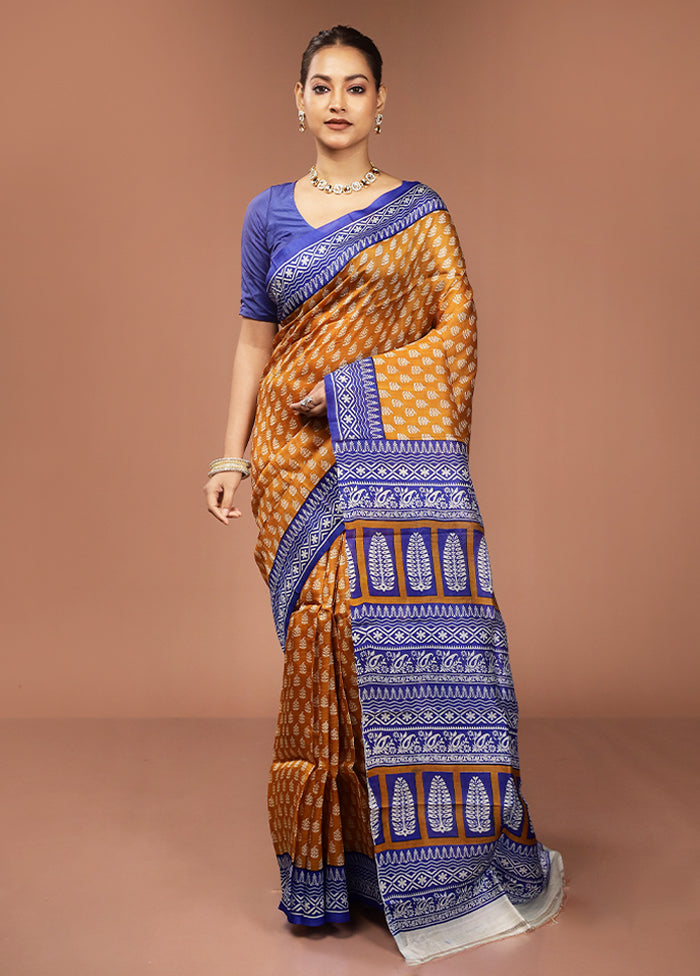 Yellow Printed Silk Saree Without Blouse Piece