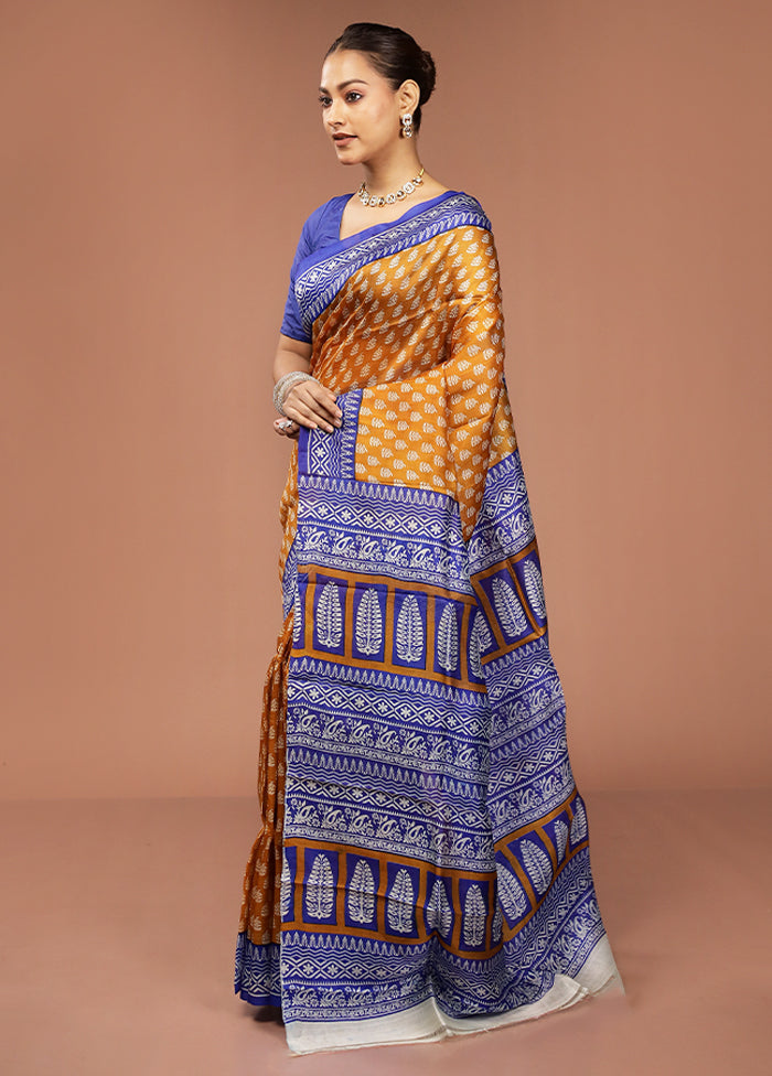 Yellow Printed Silk Saree Without Blouse Piece