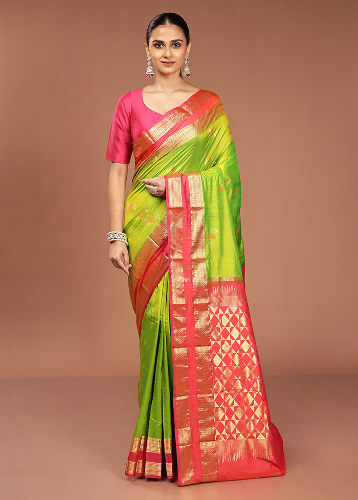 Green Handloom Kanjivaram Pure Silk Saree With Blouse Piece