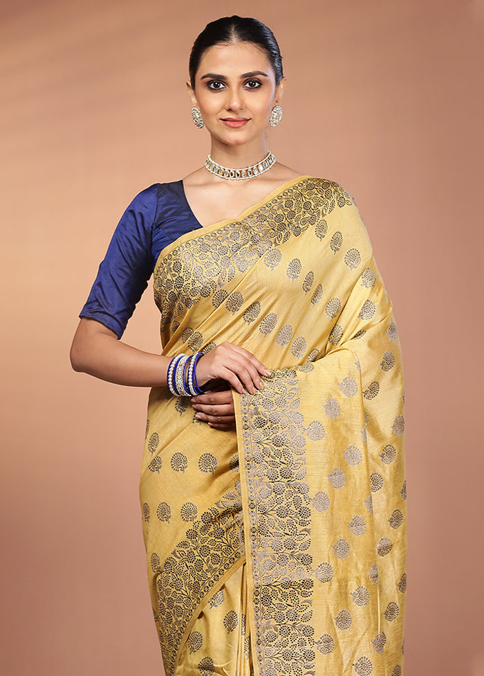 Cream Dupion Silk Saree With Blouse Piece