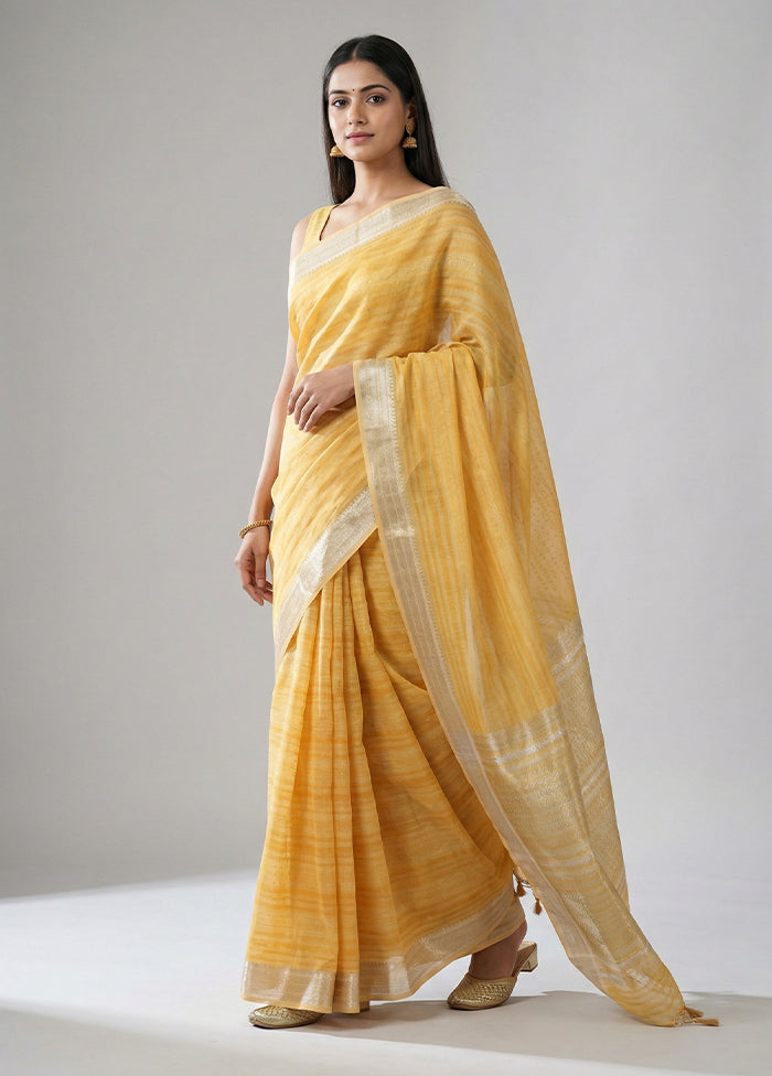 Yellow Cotton Saree With Blouse Piece
