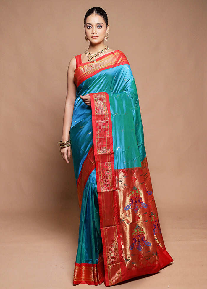 Blue Handloom Kanjivaram Pure Silk Saree With Blouse Piece