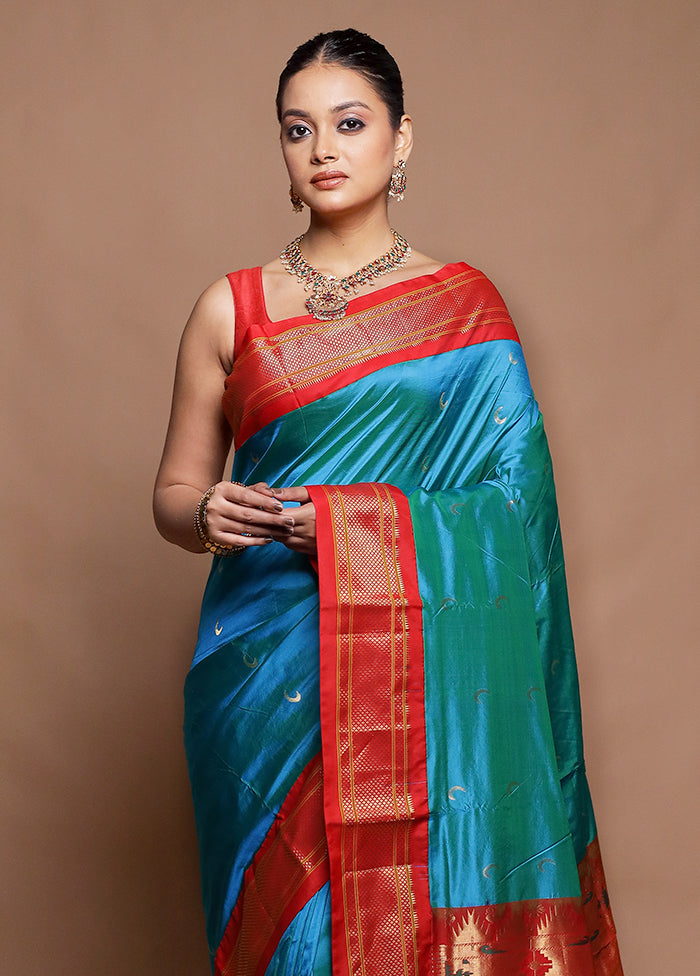 Blue Handloom Kanjivaram Pure Silk Saree With Blouse Piece