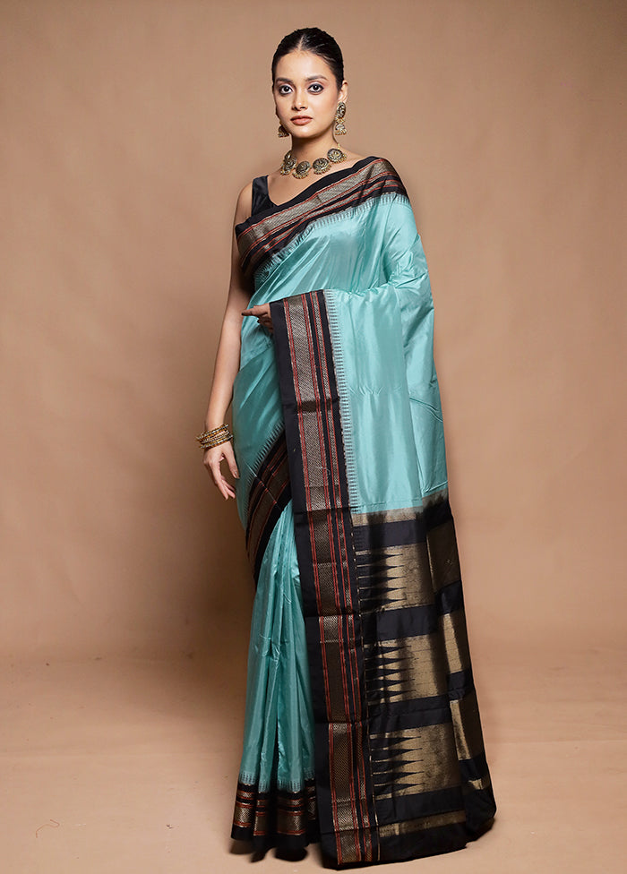 Blue Handloom Kanjivaram Pure Silk Saree With Blouse Piece