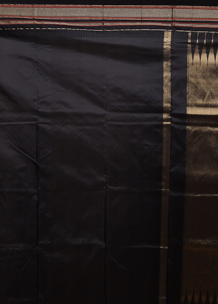 Blue Handloom Kanjivaram Pure Silk Saree With Blouse Piece