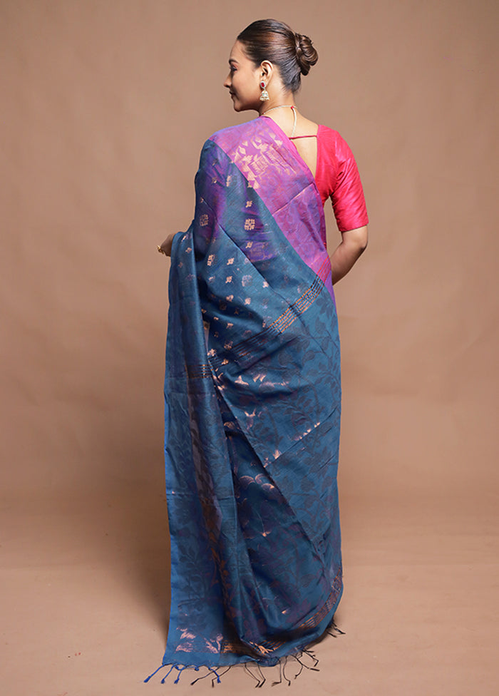 Blue Cotton Saree With Blouse Piece