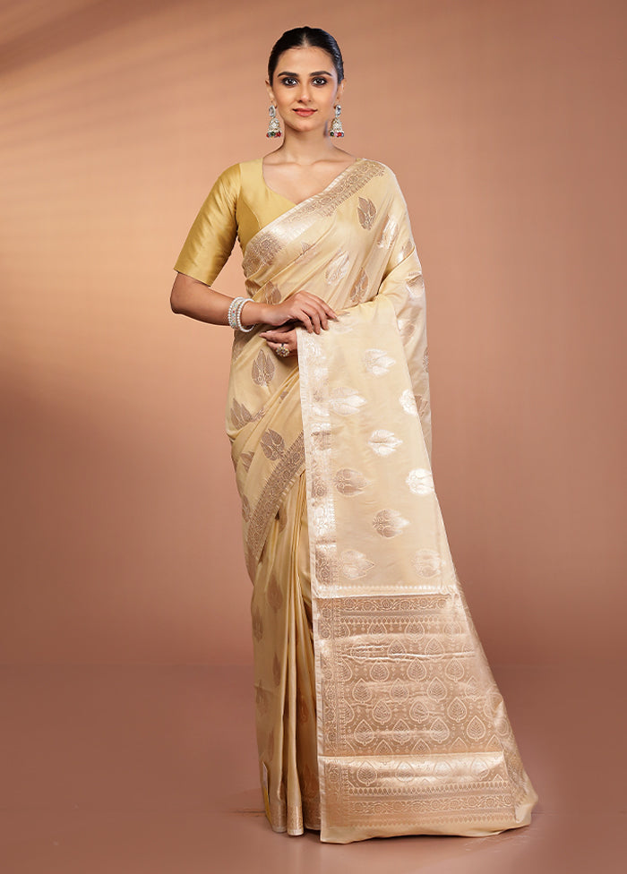 Cream Dupion Silk Saree With Blouse Piece