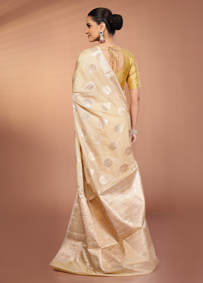 Cream Dupion Silk Saree With Blouse Piece