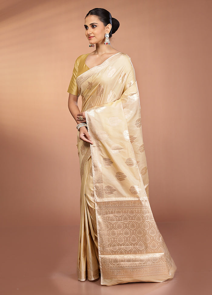 Cream Dupion Silk Saree With Blouse Piece