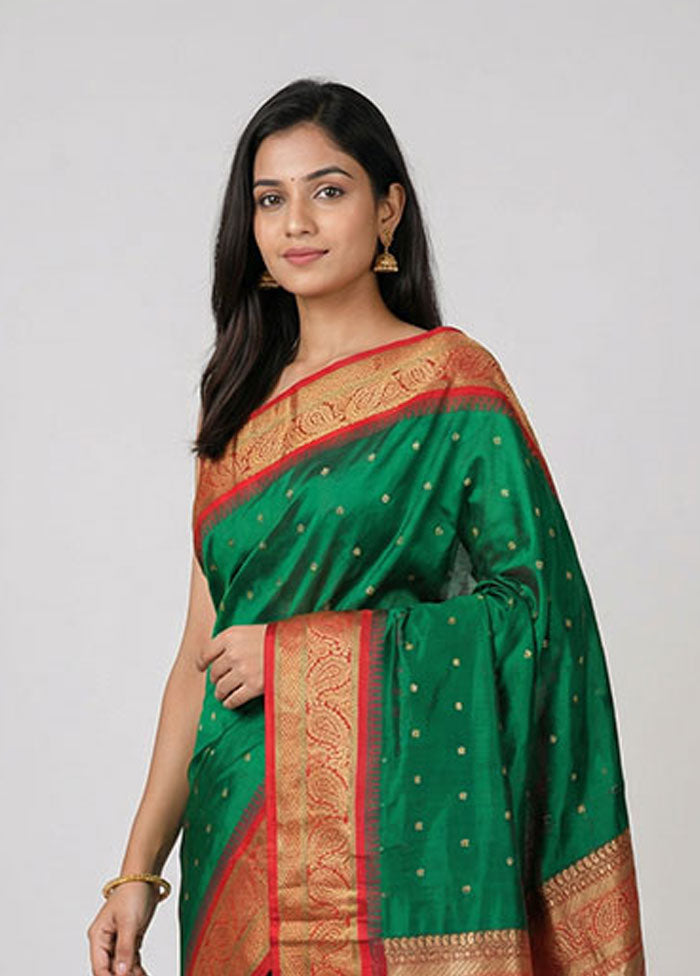 Green Handloom Kanjivaram Pure Silk Saree With Blouse Piece