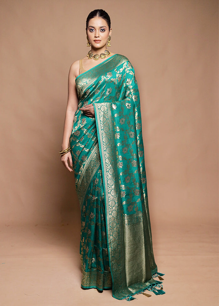 Green Dupion Silk Saree With Blouse Piece