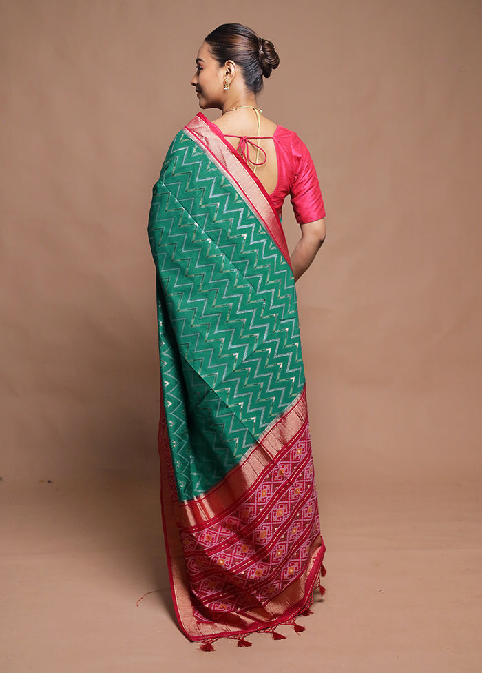 Green Dupion Silk Saree With Blouse Piece
